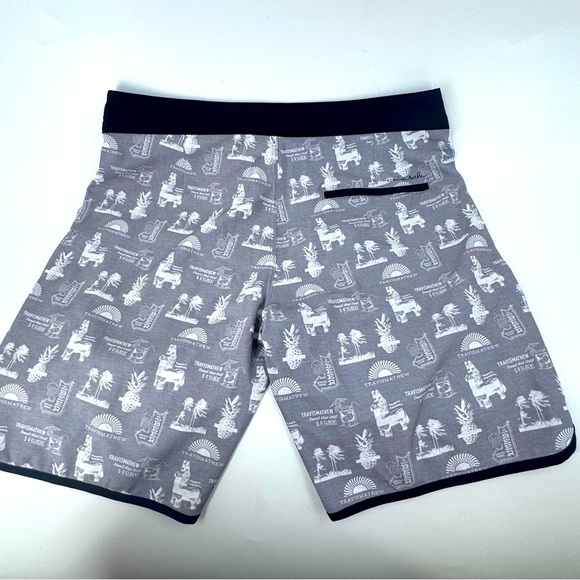 Travis Mathew Gray and Black Board Shorts with Geometric Pattern - Picture 3 of 9